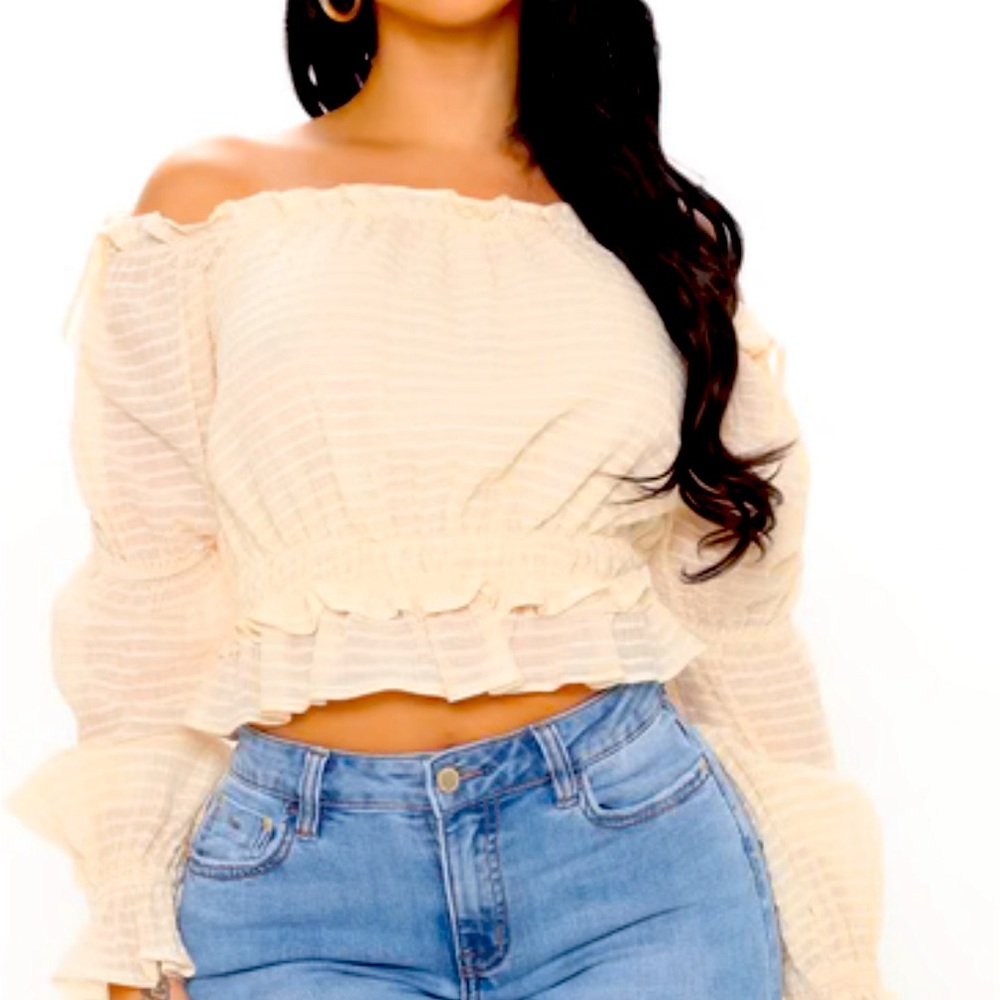 Flirty off the shoulder top in cream